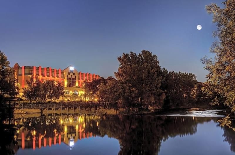 Hotel Chateau Joliette Exterior photo